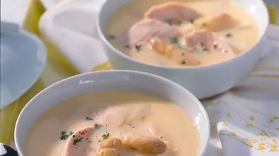 Spargelsuppe Rezept - Foto: LECKER @ Bauer Media Group