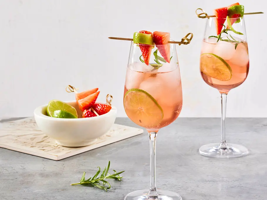 Sparkling Rosè Rezept Sparkling Rosè Rezept