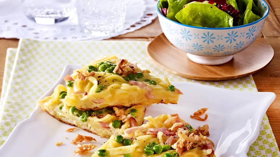 Spätzle-Schinken-Omelett Rezept - Foto: LECKER @ Bauer Media Group Spätzle-Schinken-Omelett Rezept - Foto: LECKER @ Bauer Media Group