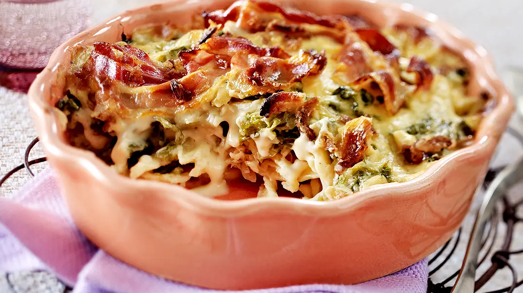 Spätzle-Wirsing-Gratin Rezept - Foto: LECKER @ Bauer Media Group Spätzle-Wirsing-Gratin Rezept - Foto: LECKER @ Bauer Media Group