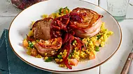 Speck-Medaillons zu Bulgursalat Rezept - Foto: LECKER @ Bauer Media Group