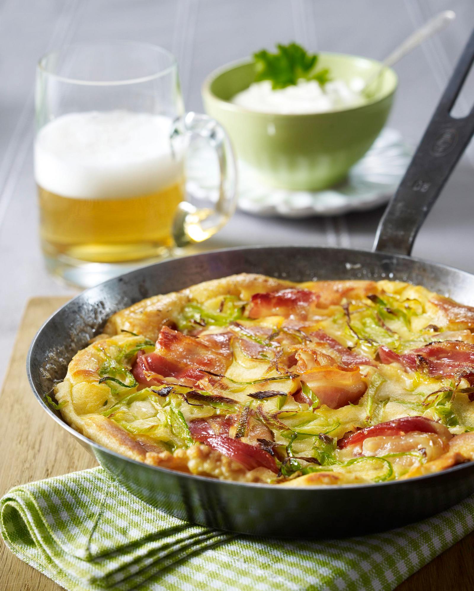 speck-pfannkuchen,id=3418eaee,b=lecker,w=1600,rm=sk