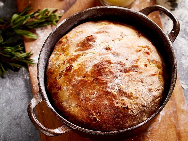 Speckbrot aus dem Topf Rezept Speckbrot aus dem Topf Rezept