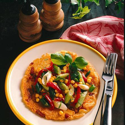 Speckpfannkuchen mit Gemüse Rezept Speckpfannkuchen mit Gemüse Rezept