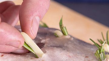 Spicken – extra Fett und Würze für den Braten