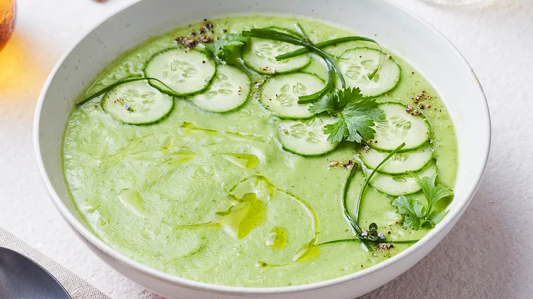 Spicy Avocado-Gurkencremesuppe - Foto: LECKER @ Bauer Media Group Spicy Avocado-Gurkencremesuppe - Foto: LECKER @ Bauer Media Group