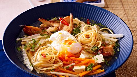 Spicy Ramen zum Einheizen Rezept - Foto: House of Food / Bauer Food Experts KG
