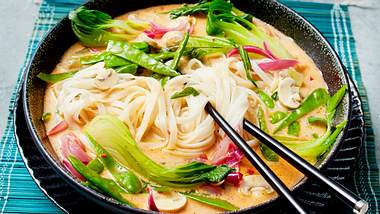 Spicy Thai Nudelsuppe Rezept - Foto: House of Food / Bauer Food Experts KG