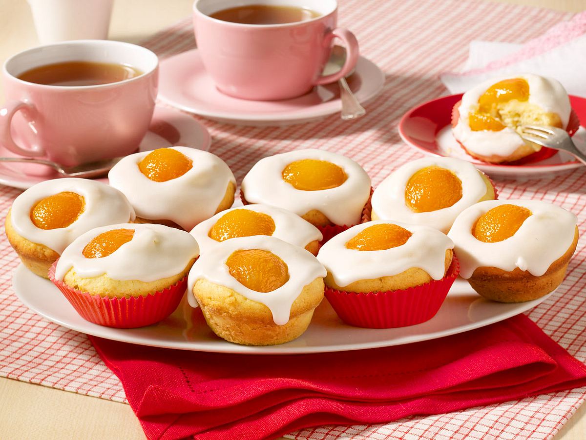 Spiegelei-Muffins mit Aprikosen Rezept