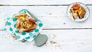 Spiegelei-Toast mit Bacon und Ahornsirup Rezept - Foto: House of Food / Bauer Food Experts KG