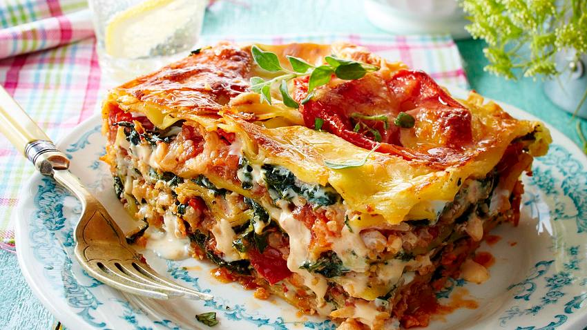 Spinat-Blumenkohl-Lasagne Rezept - Foto: House of Food / Bauer Food Experts KG