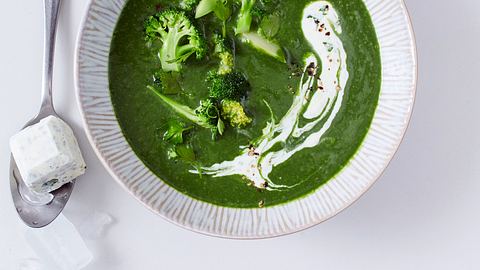 Spinat-Brokkoli-Suppe Rezept - Foto: House of Food / Bauer Food Experts KG