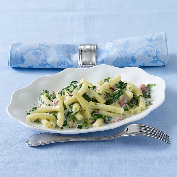 Spinat-Käse Makkaroni (Diäko Tag 6 zwischendurch) Rezept