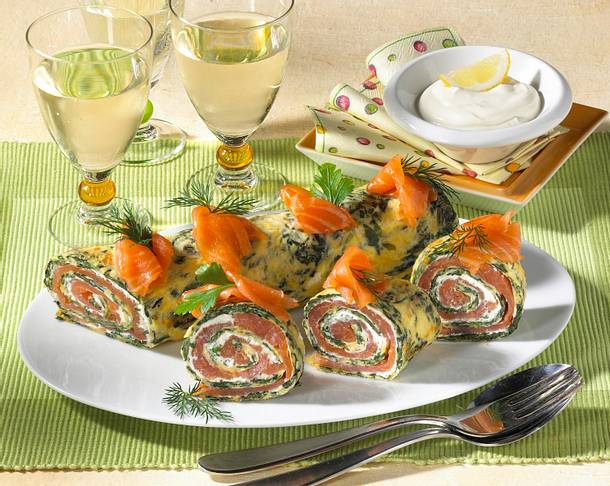 Spinat-Käse-Röllchen mit Lachs Rezept