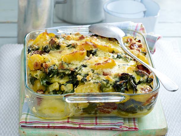 Spinat-Kartoffel-Gratin mit Gorgonzolasoße Rezept