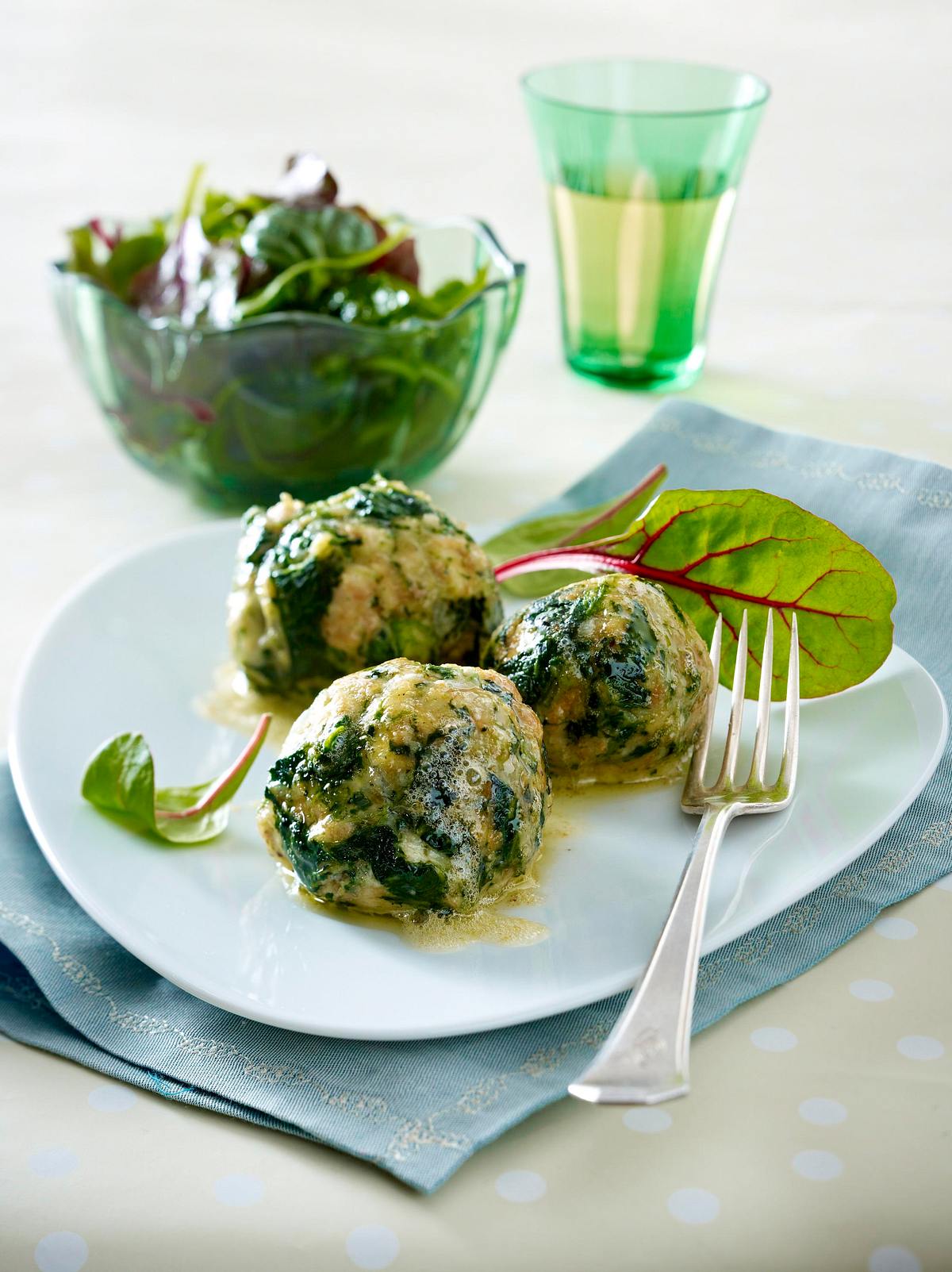 Spinat-Käse-Knödel mit gebräunter Butter Rezept