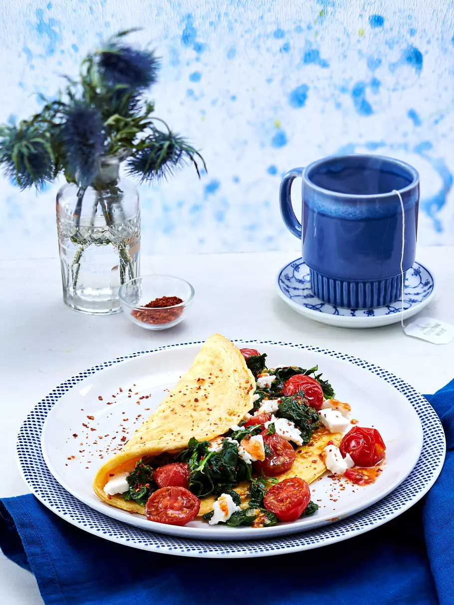 Spinat-Omelett mit Schafskäse (Aus vier mach eins) Rezept Spinat-Omelett mit Schafskäse (Aus vier mach eins) Rezept