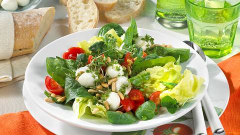 Spinat-Salat Rezept - Foto: Maass
