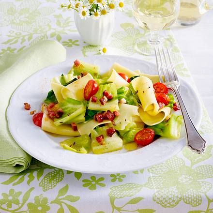 Spitzkohl-Fleckerln Rezept Spitzkohl-Fleckerln Rezept
