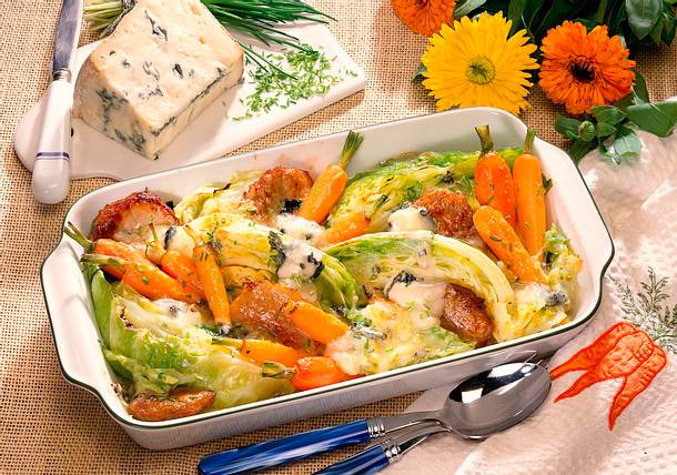 Spitzkohl - Möhren - Auflauf mit Gorgonzola Rezept Spitzkohl - Möhren - Auflauf mit Gorgonzola Rezept
