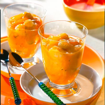 Stachelbeer-Aprikosen-Grütze Rezept Stachelbeer-Aprikosen-Grütze Rezept