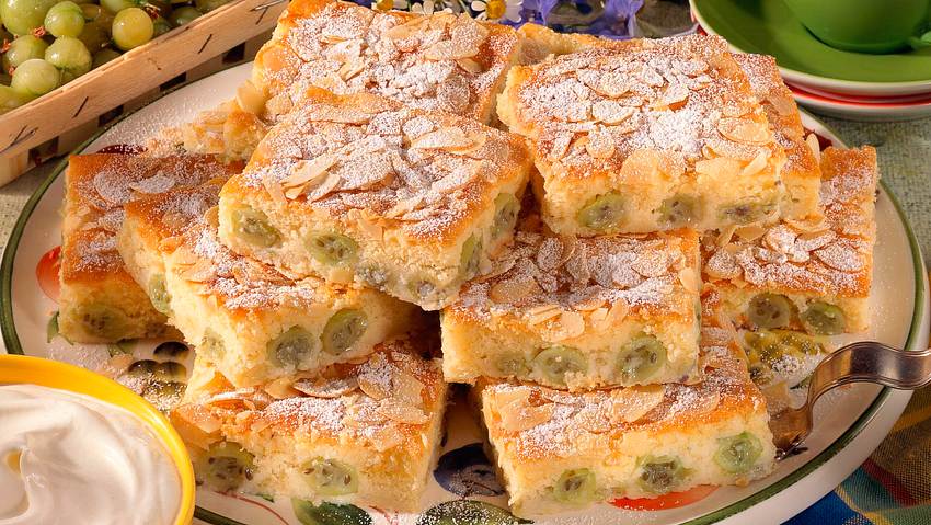 Stachelbeer-Blechkuchen Rezept - Foto: House of Food / Bauer Food Experts KG