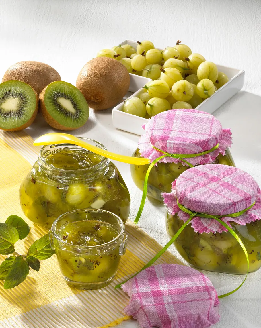 Stachelbeer-Kiwi-Marmelade Rezept Stachelbeer-Kiwi-Marmelade Rezept