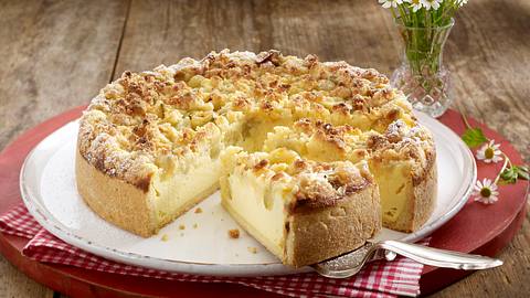Stachelbeer-Kuchen mit Streuseln Rezept - Foto: House of Food / Bauer Food Experts KG