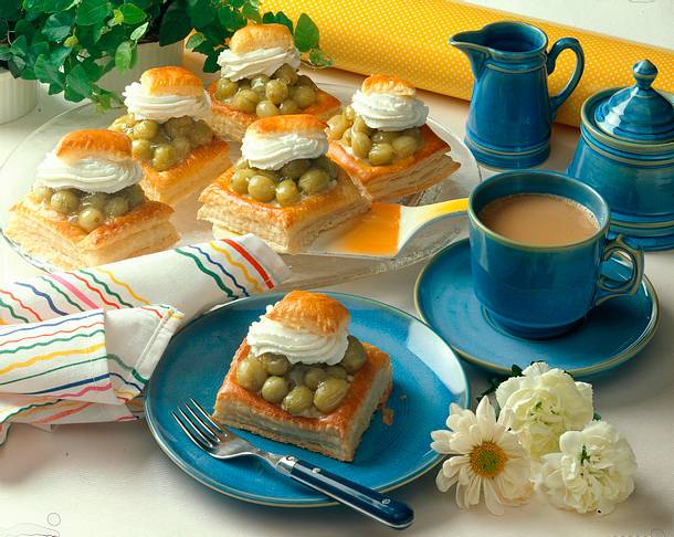Stachelbeer-Schnitten Rezept