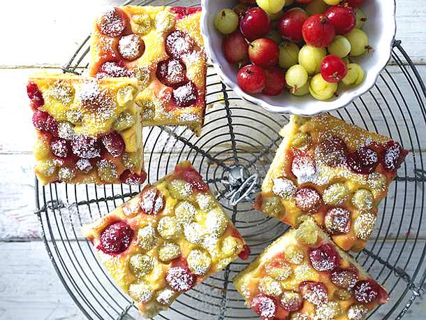 Stachelbeerkuchen mit Schmandguss Rezept
