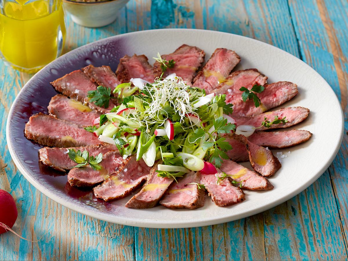 Steak-Carpaccio mit Radieschen-Topping Rezept