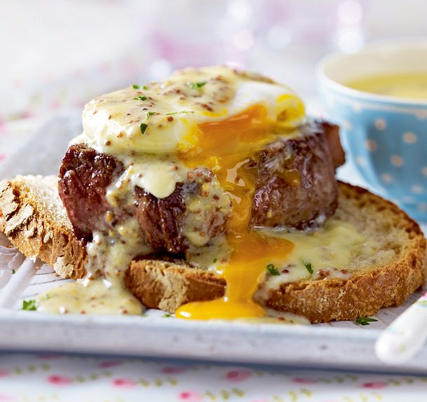 Steak Egg Benedict mit Senf Rezept Steak Egg Benedict mit Senf Rezept