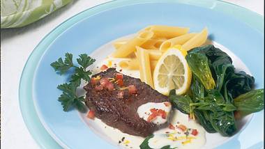 Steak mit Spinat und Meerrettichsoße (Diabetiker) Rezept - Foto: Scarlini