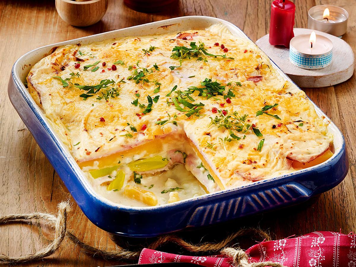 Steckrüben-Lasagne mit Porree-Rahm und Kasseler Rezept