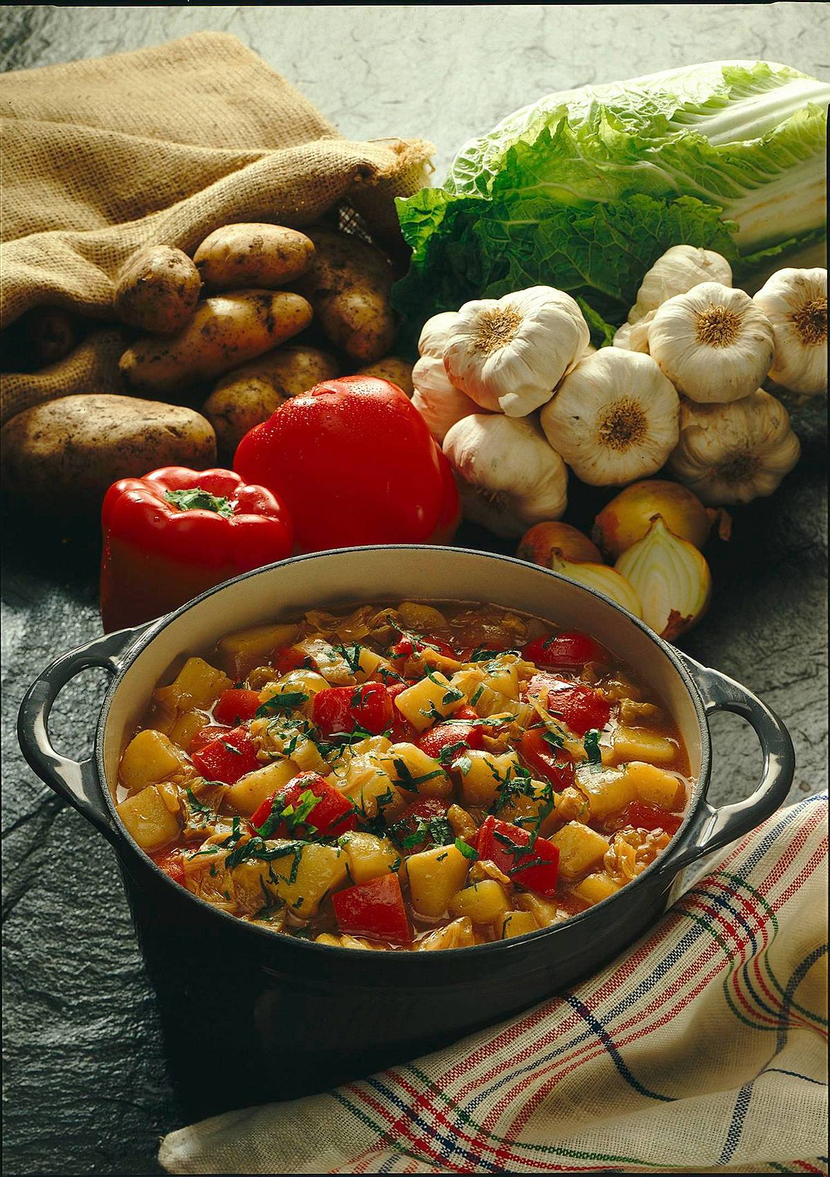 Steckrüben-Topf mit Paprika Rezept