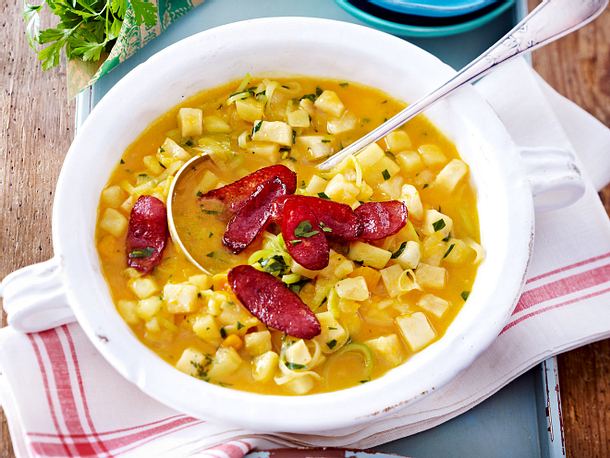 Steckrübeneintopf mit Kochwurstchips Rezept Steckrübeneintopf mit Kochwurstchips Rezept
