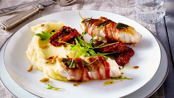 Steinbutt-Saltimbocca mit Püree Rezept - Foto: LECKER @ Bauer Media Group