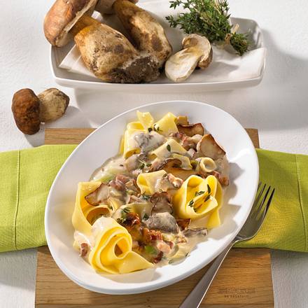 Steinpilzragout mit Bandnudeln Rezept Steinpilzragout mit Bandnudeln Rezept