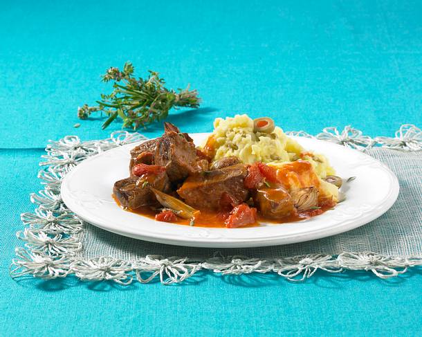 Stifado mit Olivenpüree Rezept