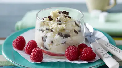 Stracciatella-Grieß mit Himbeeren Rezept - Foto: LECKER @ Bauer Media Group
