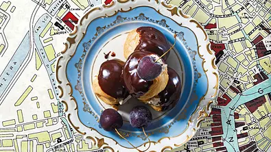 Stracciatella-Profiteroles „Dolce Vita“ Rezept - Foto: LECKER @ Bauer Media Group
