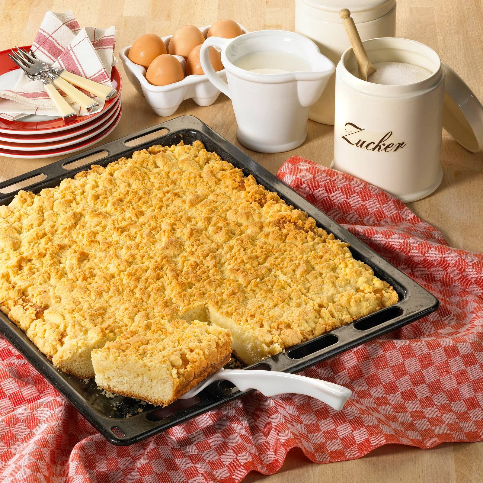 Streusel-Butterkuchen vom Blech Rezept | LECKER