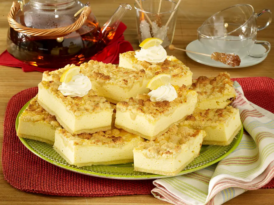 Streusel-Käsekuchen vom Blech Rezept Streusel-Käsekuchen vom Blech Rezept
