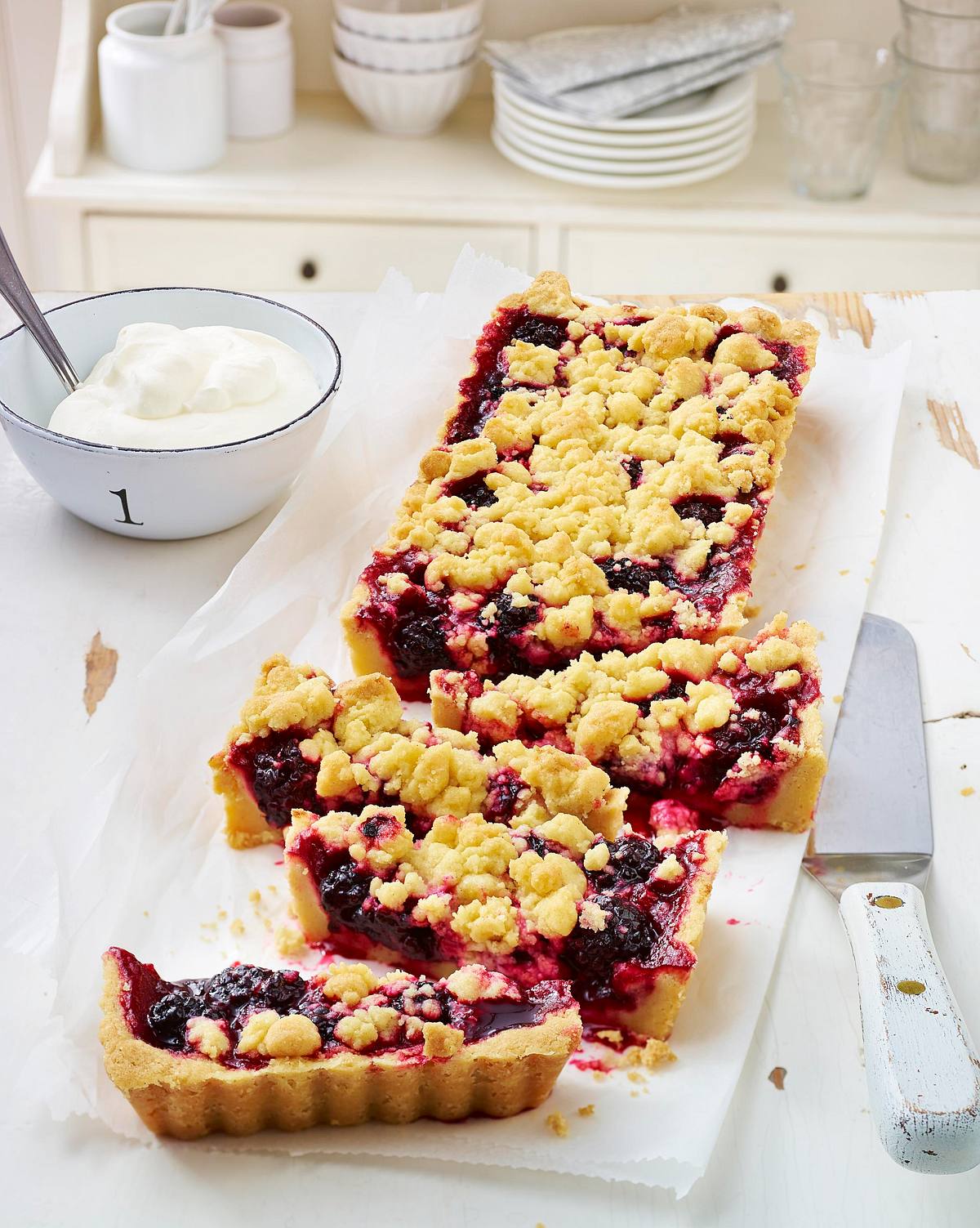 Streuseltarte mit Brombeeren Rezept