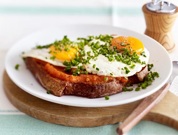 Strohwitwerbrot mit Spiegelei Rezept