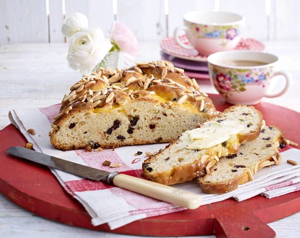 Süßer Osterzopf Rezept Süßer Osterzopf Rezept