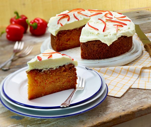 Süßer Rührkuchen mit roter Paprika Rezept Süßer Rührkuchen mit roter Paprika Rezept