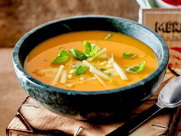 Süßkartoffel-Apfel-Suppe Rezept