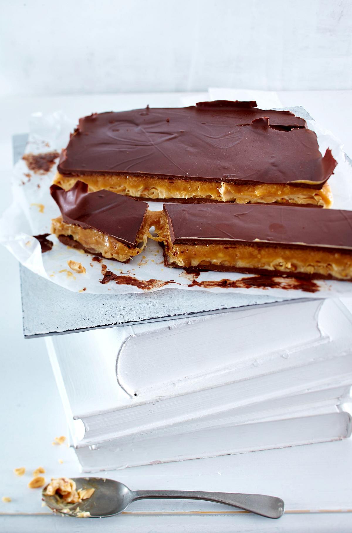 Super-Snickers-Schnitte Rezept