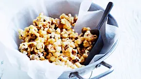 Süß-salziges Popcorn Rezept - Foto: LECKER @ Bauer Media Group Süß-salziges Popcorn Rezept - Foto: LECKER @ Bauer Media Group